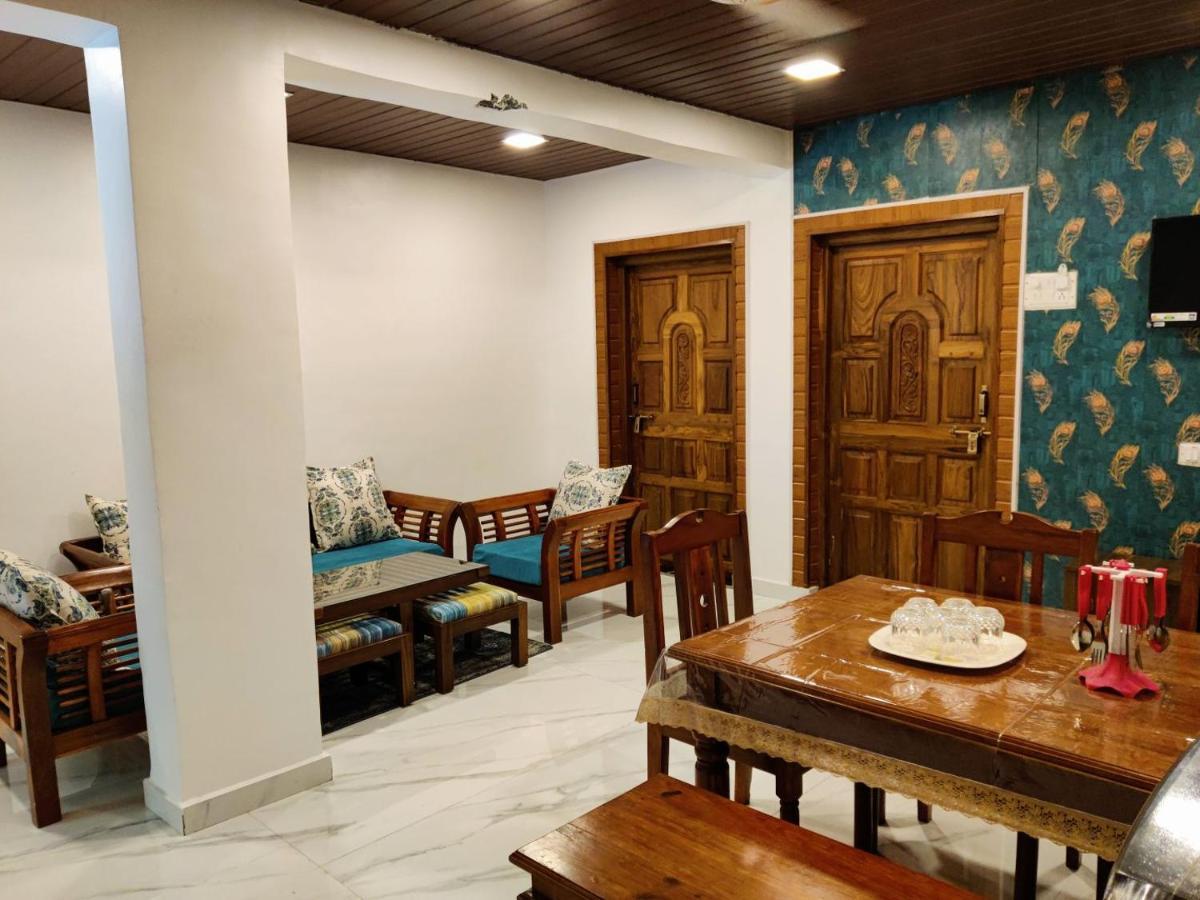 אליבג Whitehouse Homestay By Oxystays Hospitality מראה חיצוני תמונה