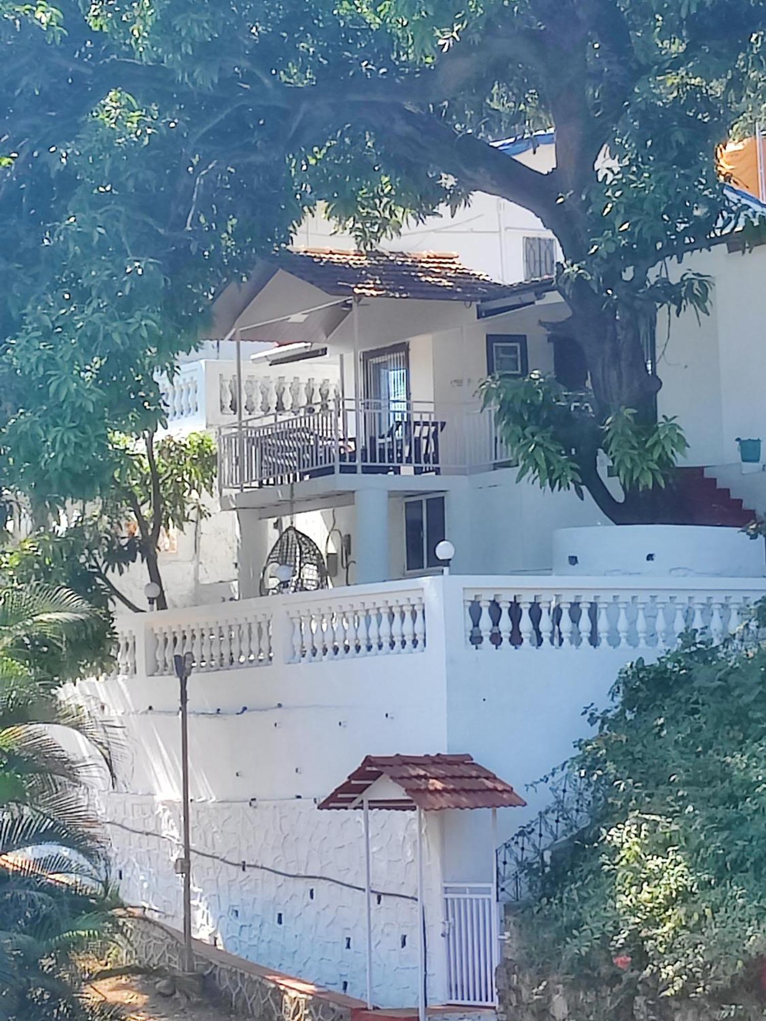 אליבג Whitehouse Homestay By Oxystays Hospitality מראה חיצוני תמונה