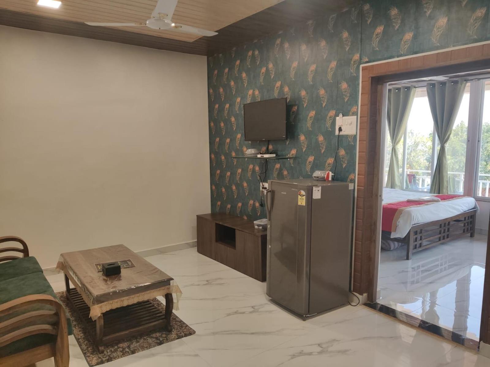 אליבג Whitehouse Homestay By Oxystays Hospitality מראה חיצוני תמונה