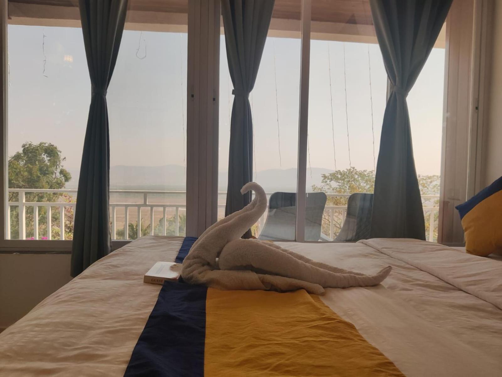 אליבג Whitehouse Homestay By Oxystays Hospitality מראה חיצוני תמונה