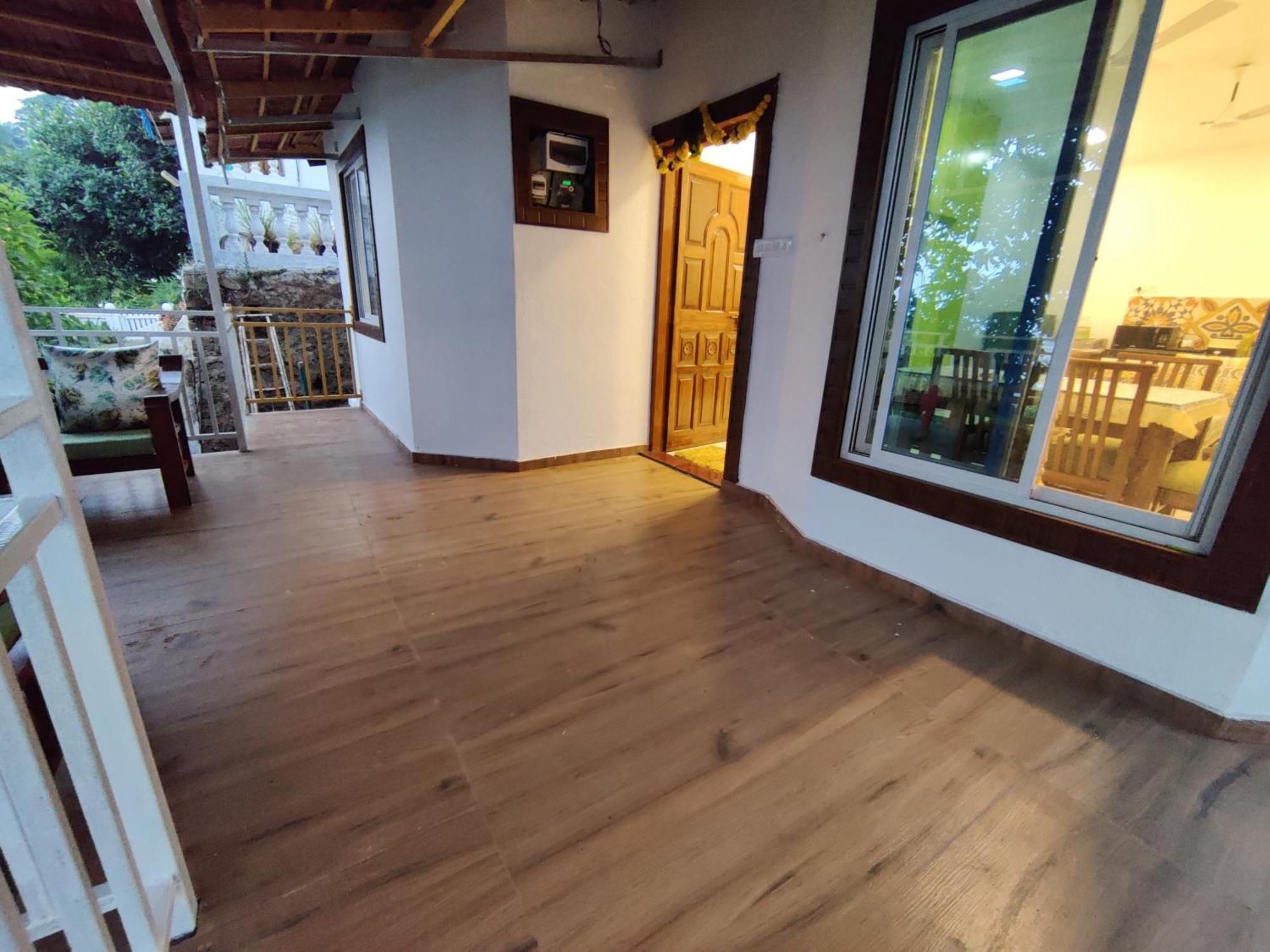 אליבג Whitehouse Homestay By Oxystays Hospitality חדר תמונה